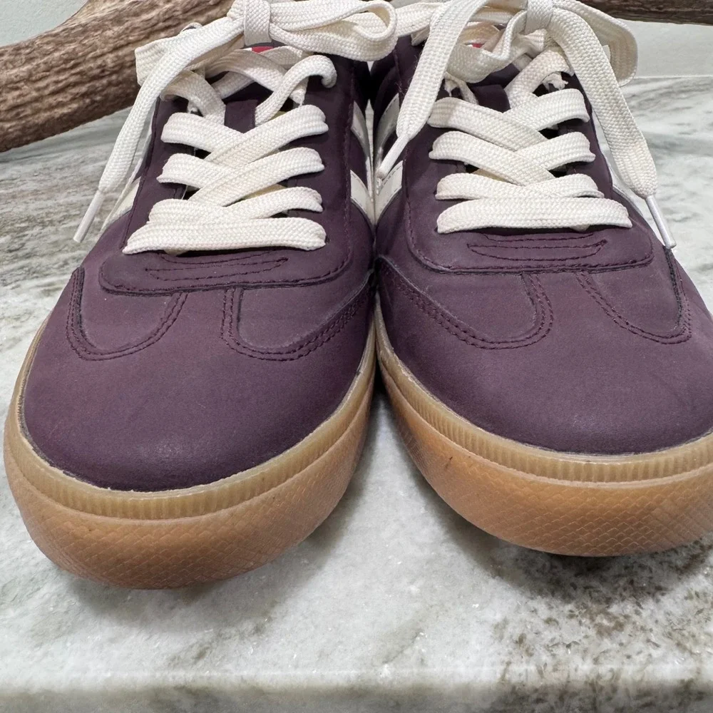 Tommy Hilfiger Mens Lexei Burgundy Gum Sole Sneakers TWLEXEIH-R Size 10M